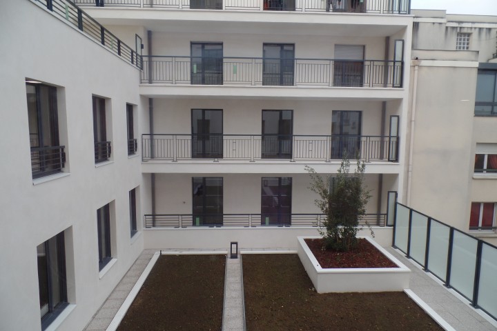 Location appartement 2 pièces 48m² - 1835