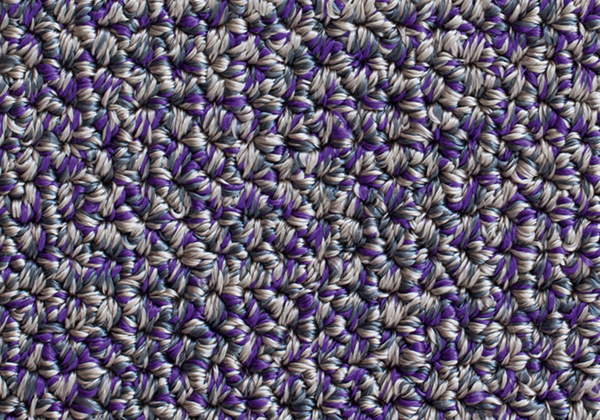 PL896