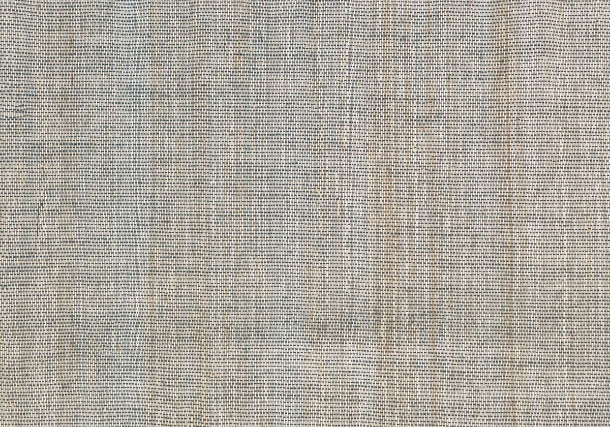 AB013