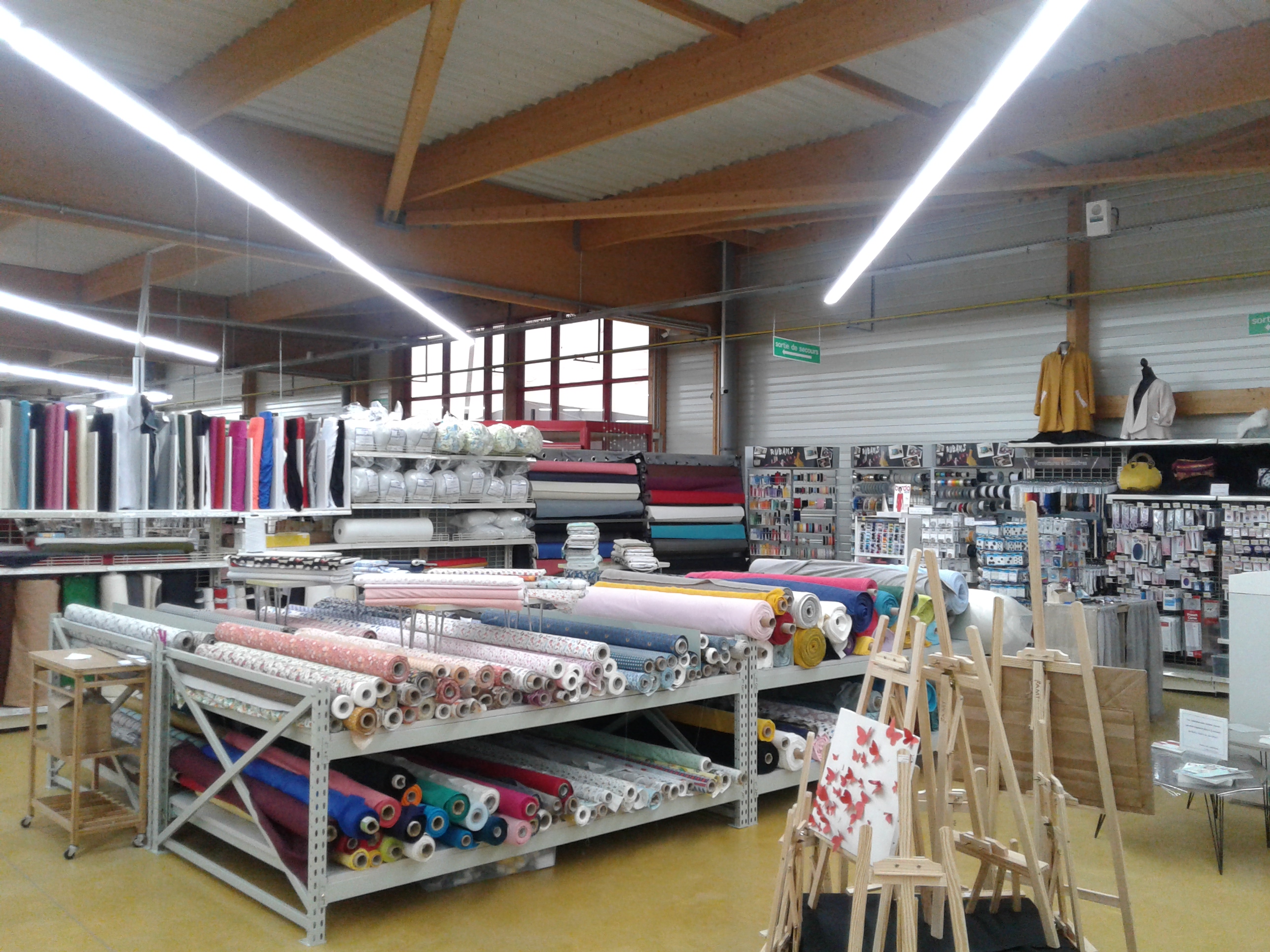 Centrakor Saint Pol de Léon (29250) : magasin décoration et cadeaux ...